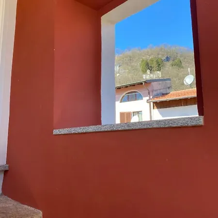 Apartment Osteria Al Cantonaccio Brusimpiano